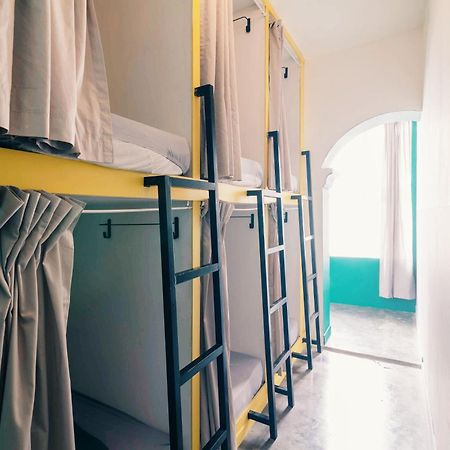ג'קרטה Wonderloft Hostel Kota Tua מראה חיצוני תמונה