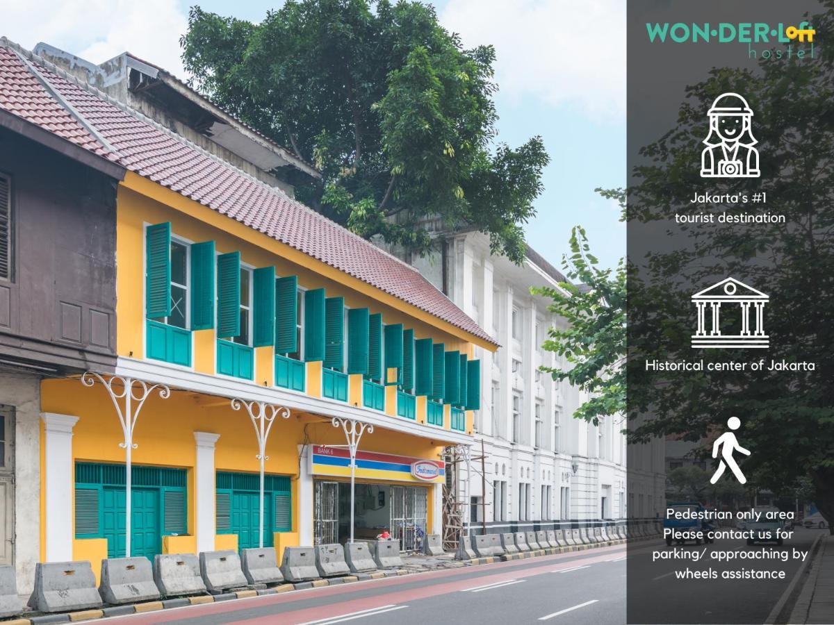 ג'קרטה Wonderloft Hostel Kota Tua מראה חיצוני תמונה