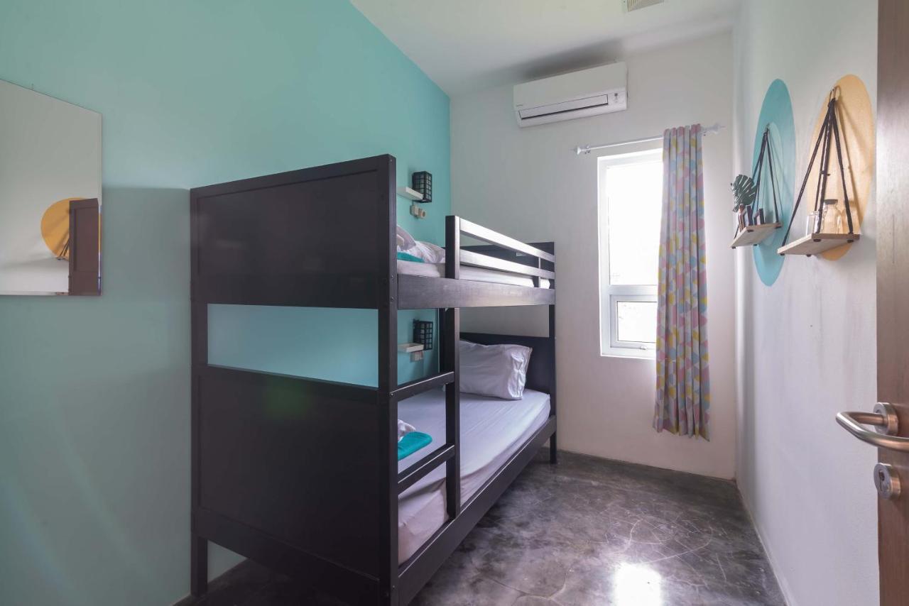 ג'קרטה Wonderloft Hostel Kota Tua מראה חיצוני תמונה