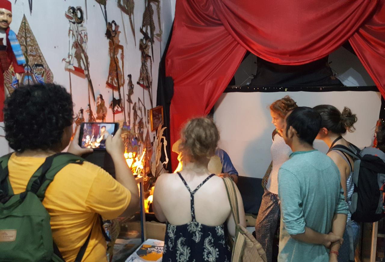 ג'קרטה Wonderloft Hostel Kota Tua מראה חיצוני תמונה