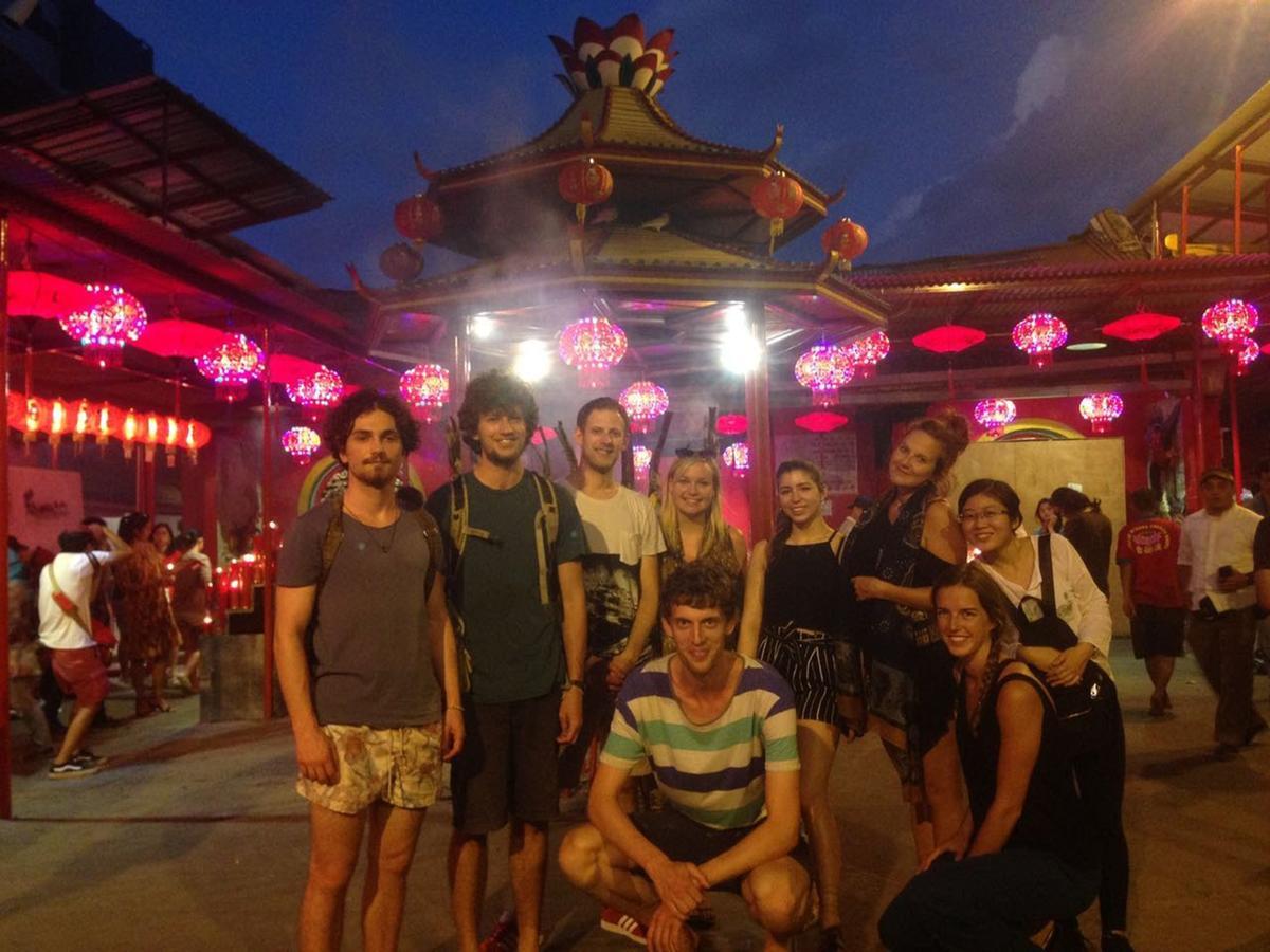 ג'קרטה Wonderloft Hostel Kota Tua מראה חיצוני תמונה