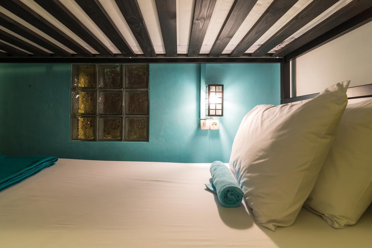 ג'קרטה Wonderloft Hostel Kota Tua מראה חיצוני תמונה